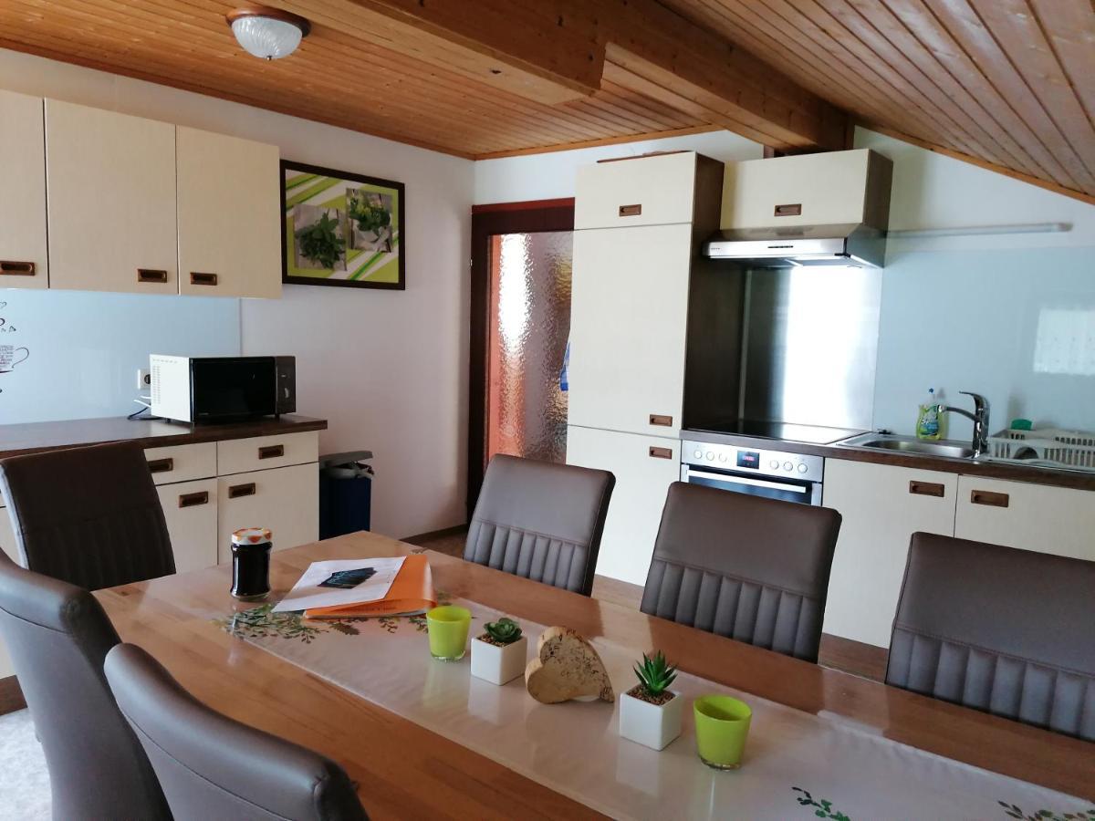 Haus Manuela Am Pressegger See Egg bei Hermagor Екстериор снимка